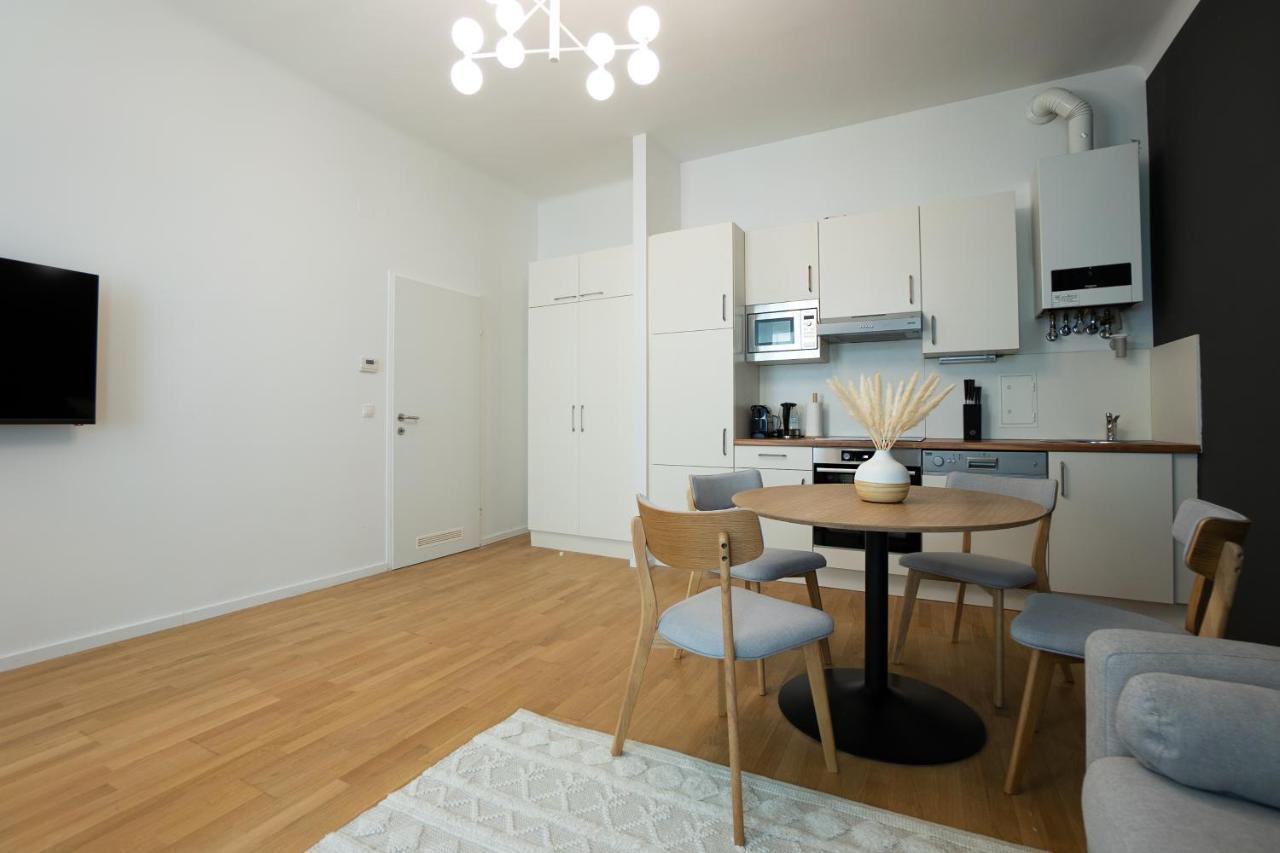 Aesthetic Newly Renovated Apartment Located Near Belvedere Castle, 15 Minutes From Stephansplatz 비엔나 외부 사진