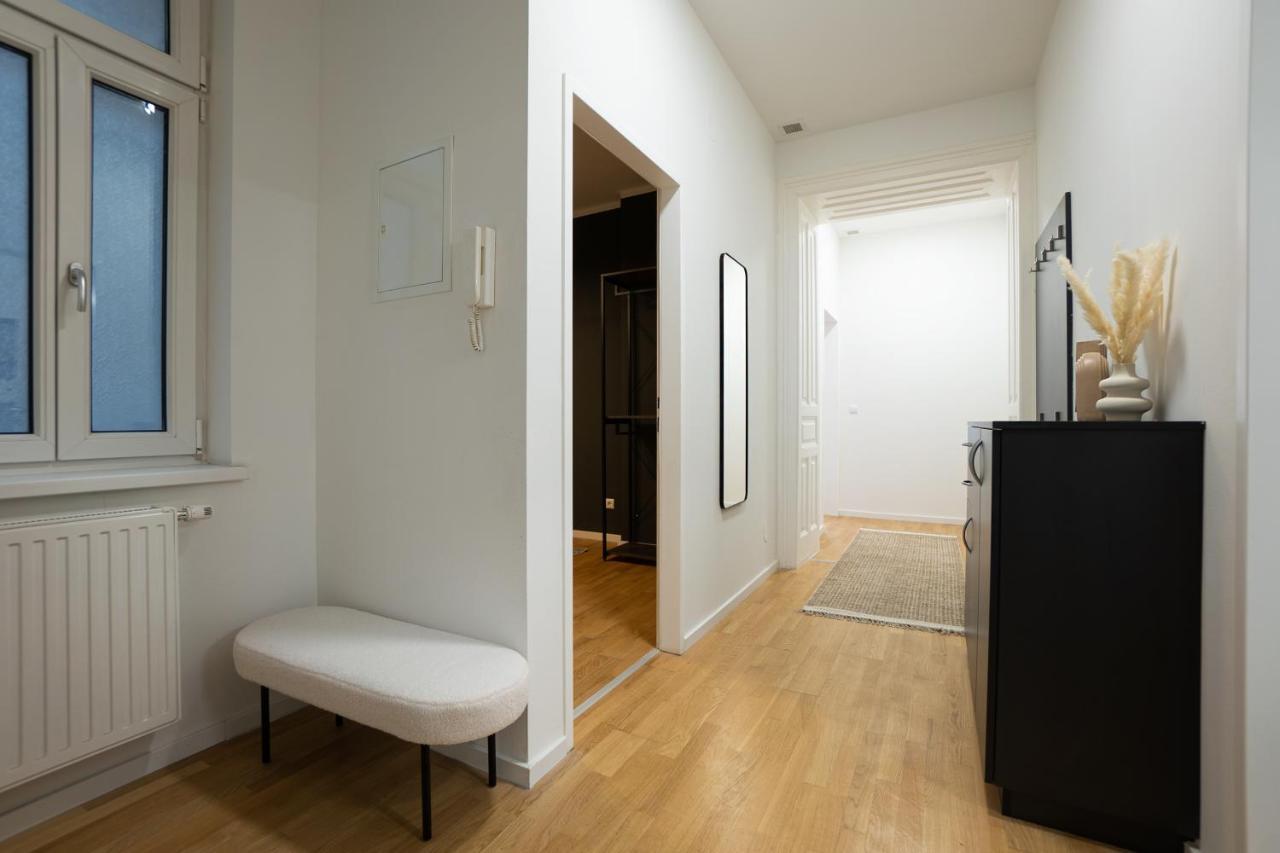 Aesthetic Newly Renovated Apartment Located Near Belvedere Castle, 15 Minutes From Stephansplatz 비엔나 외부 사진